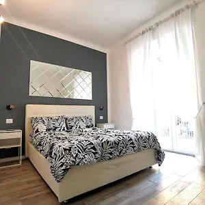 5-terre-flat.hotelitalianriviera.com/